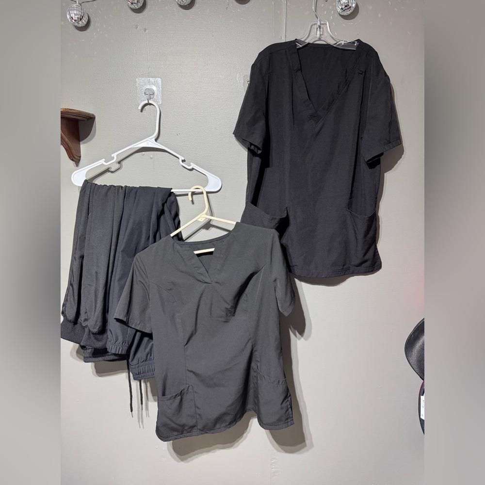 Scrub Bundle Set - image 1